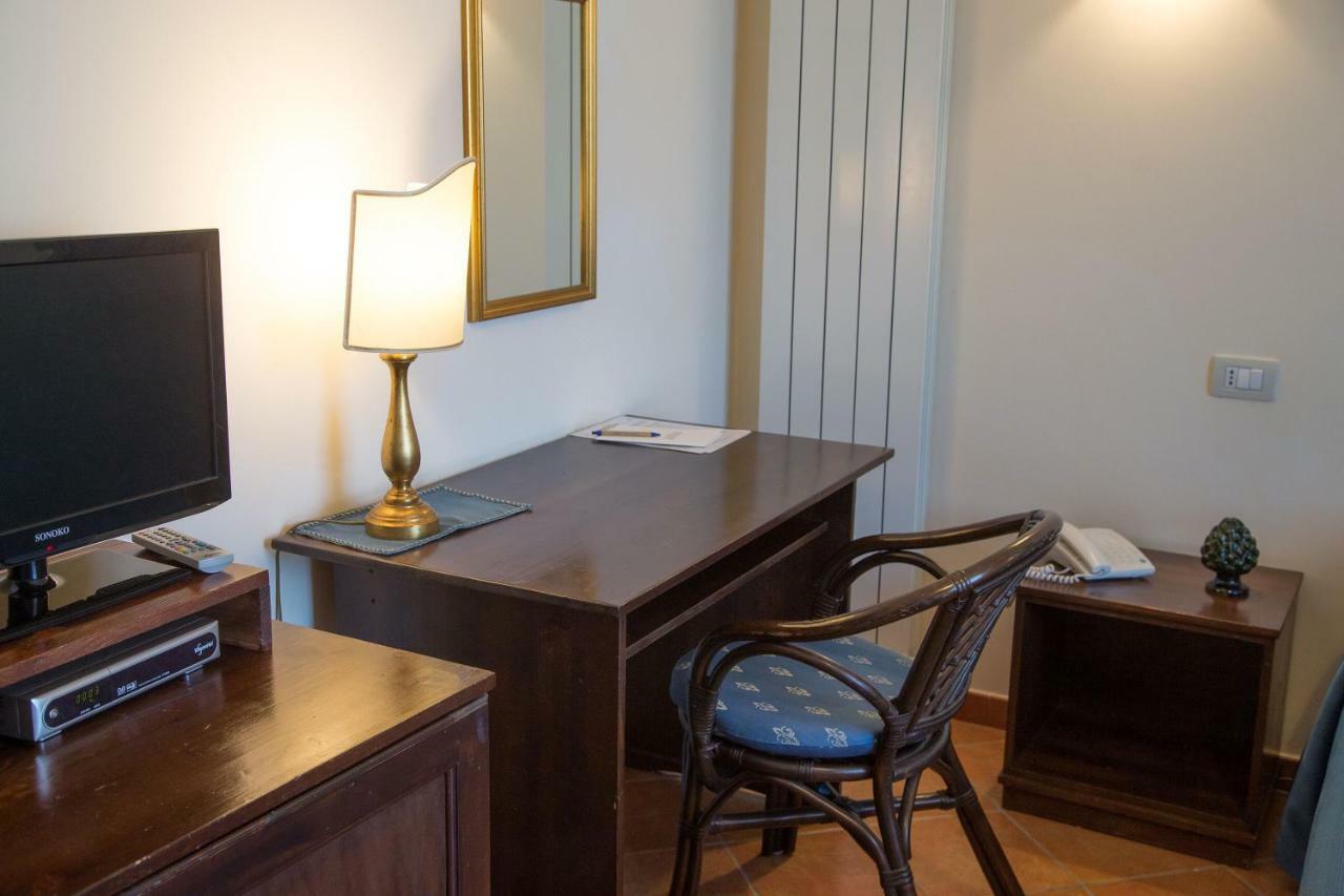 Pigna D'Oro Country Hotel Santo Stefano Quisquina Dış mekan fotoğraf