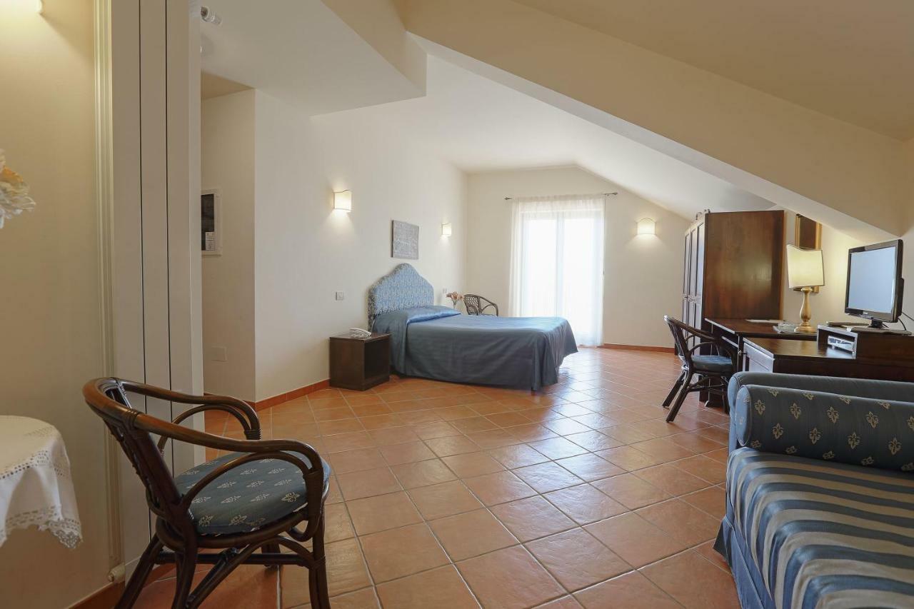 Pigna D'Oro Country Hotel Santo Stefano Quisquina Dış mekan fotoğraf