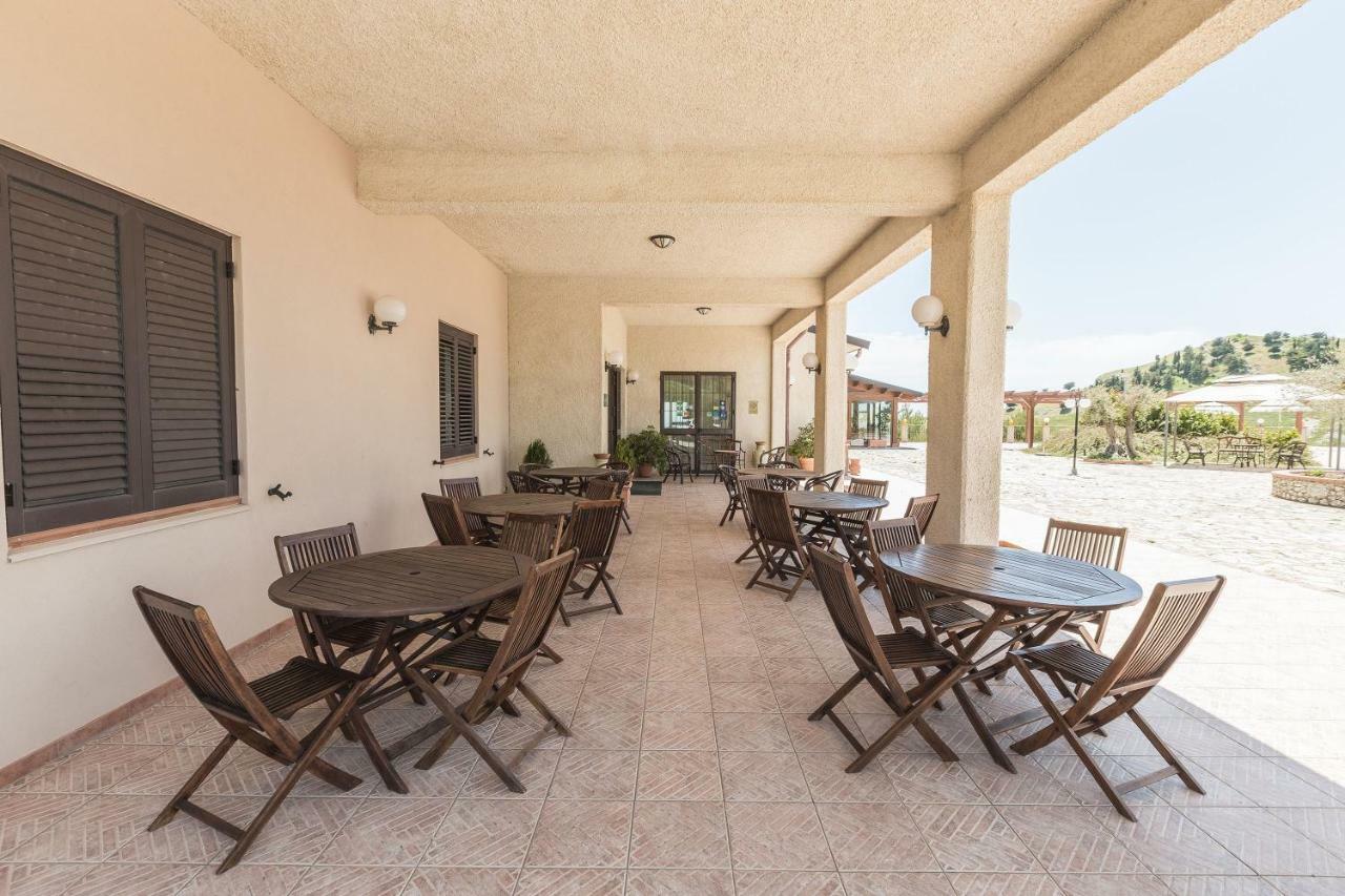 Pigna D'Oro Country Hotel Santo Stefano Quisquina Dış mekan fotoğraf